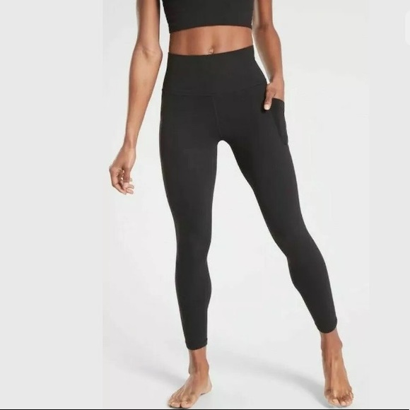 athleta salutation stash pocket